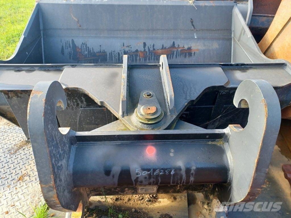 Eurosteel Inclining bucket 挖斗