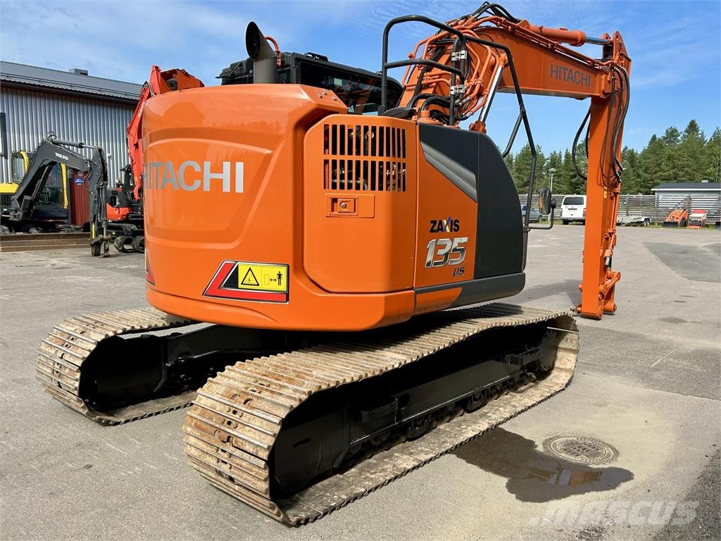 Hitachi ZX135US-7  -STAGE 5- 履带挖掘机