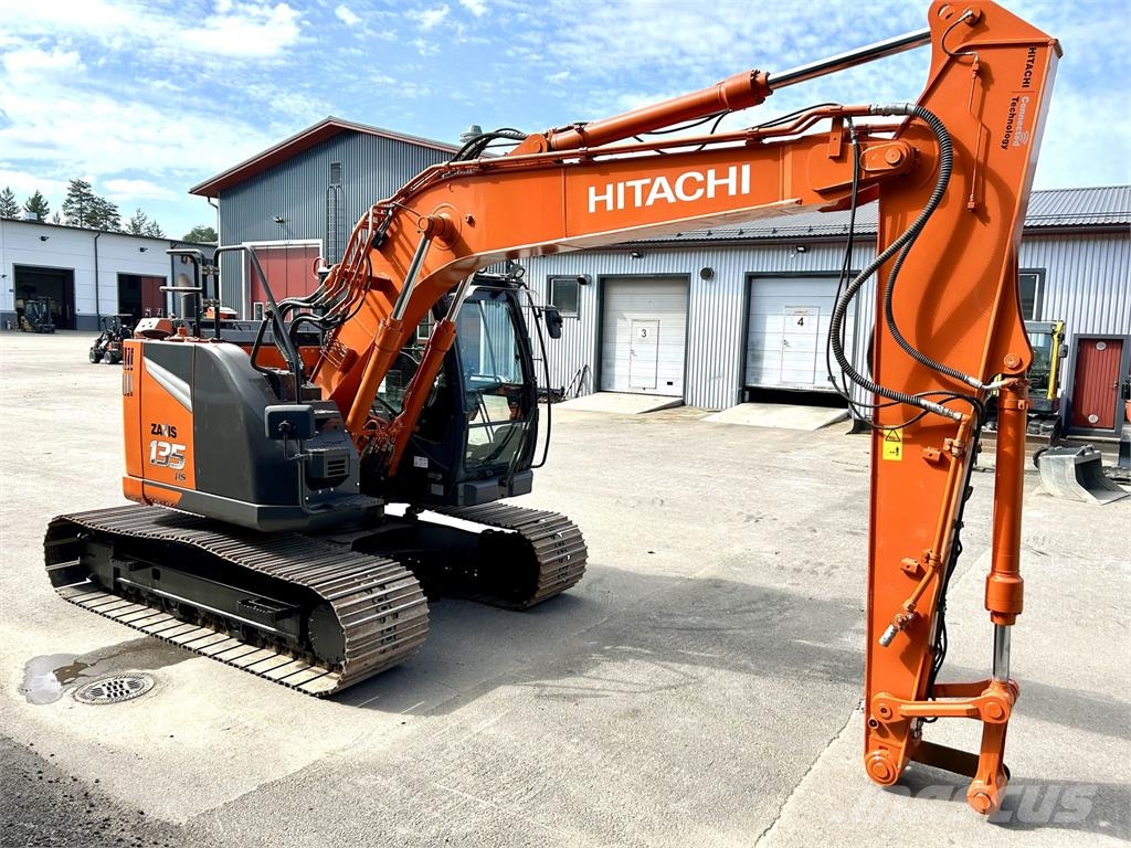Hitachi ZX135US-7  -STAGE 5- 履带挖掘机