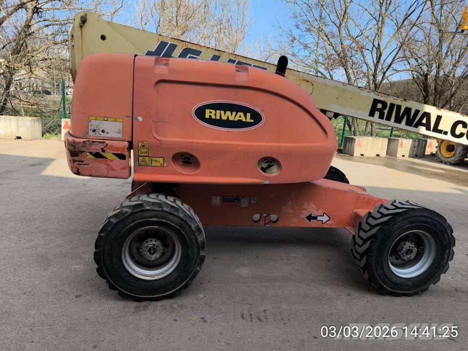 JLG 460 SJ Nacelles télescopiques