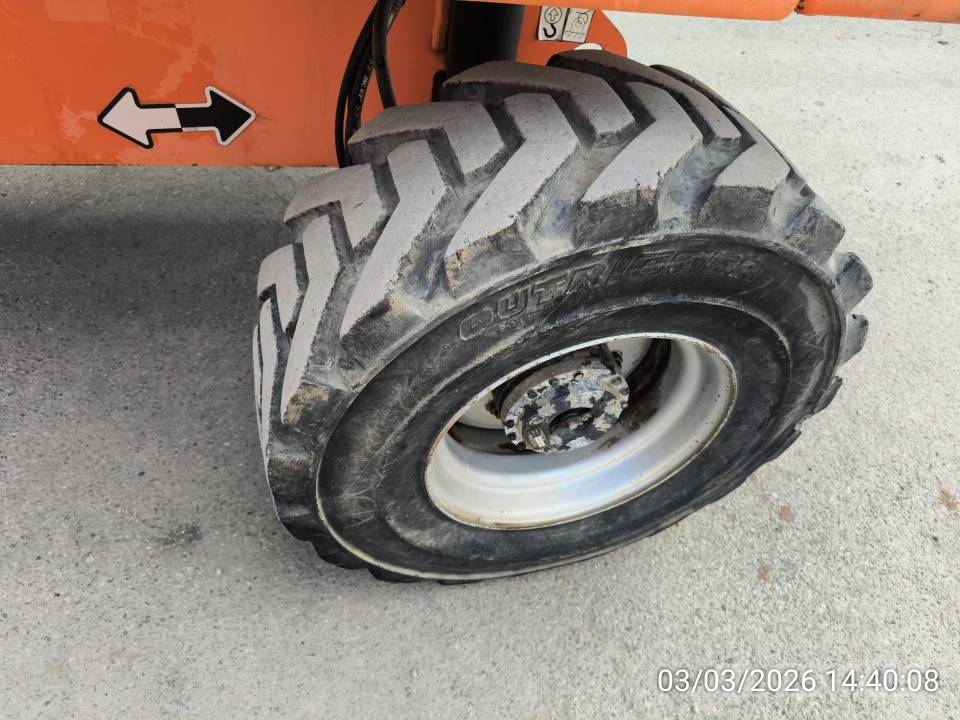JLG 460 SJ Nacelles télescopiques
