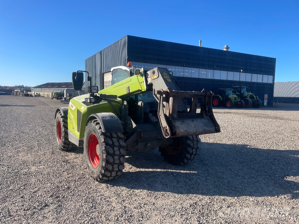 CLAAS Scorpion 741 Varipower Redskapsbärare för lantbruk
