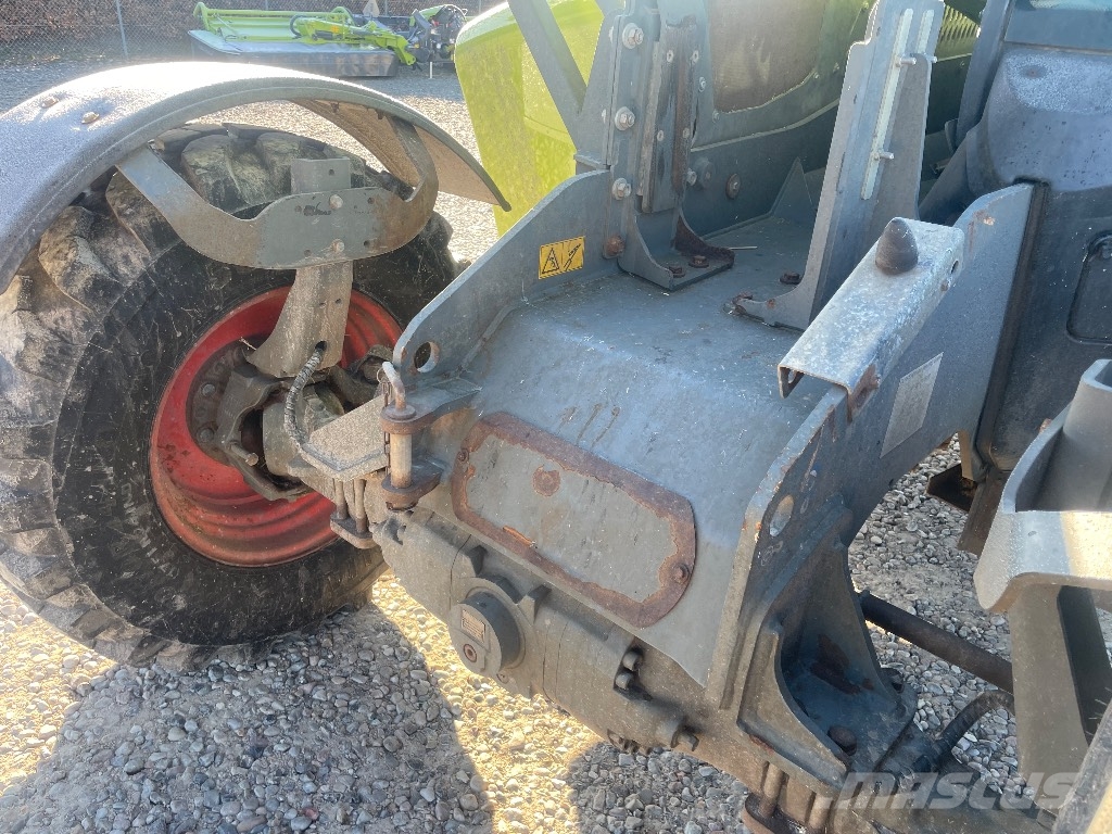 CLAAS Scorpion 741 Varipower Redskapsbärare för lantbruk