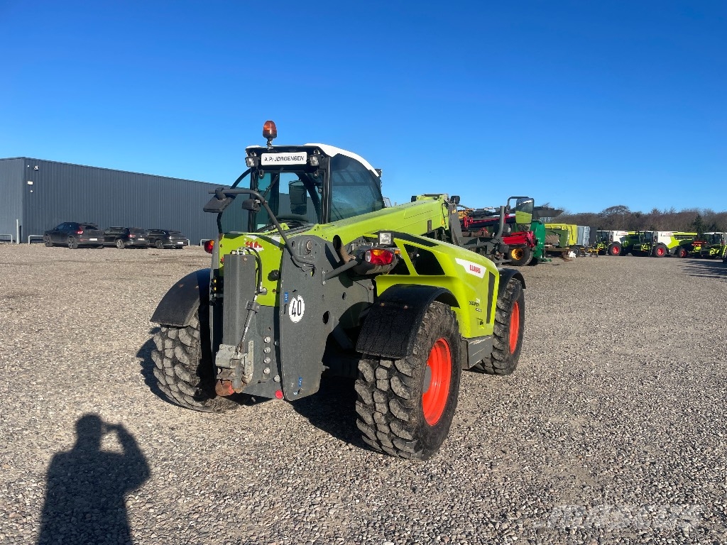 CLAAS Scorpion 741 Varipower Redskapsbärare för lantbruk
