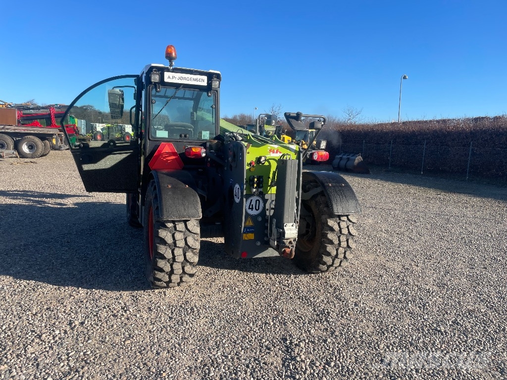 CLAAS Scorpion 741 Varipower Redskapsbärare för lantbruk