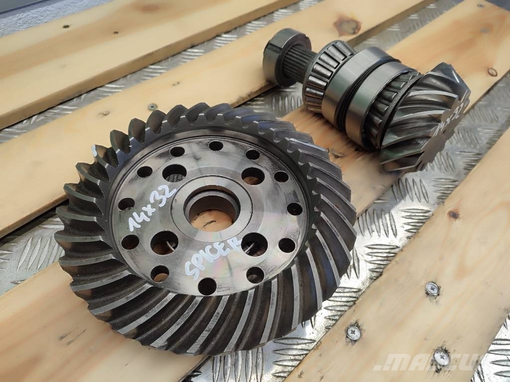  Differential 14X32 Attack shaft SPICER disc wheel  轴