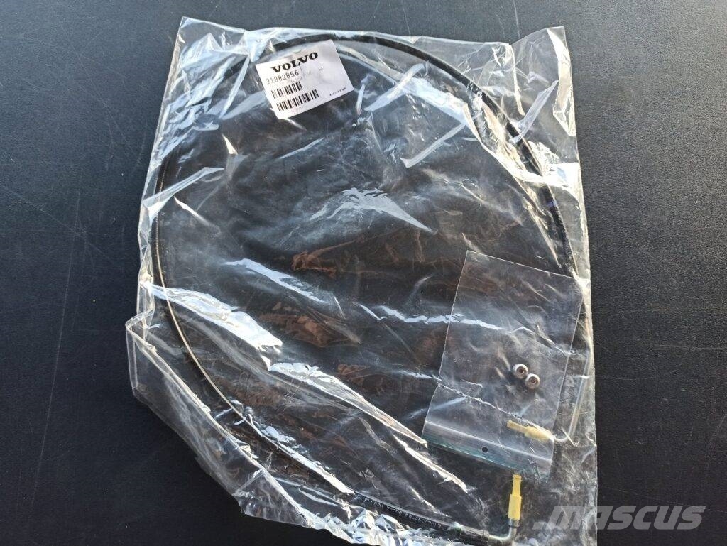 Volvo CAB TILT HOSE 21882856 驾驶室与内部