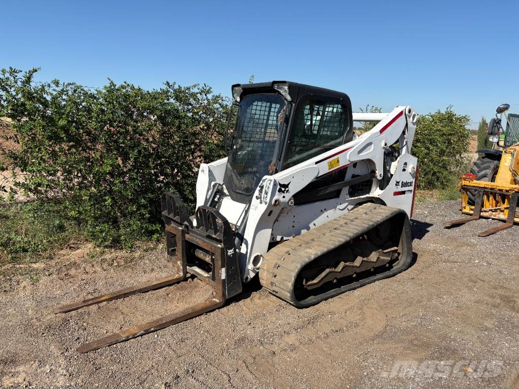 Bobcat T 770 لوادر انزلاقية التوجيه
