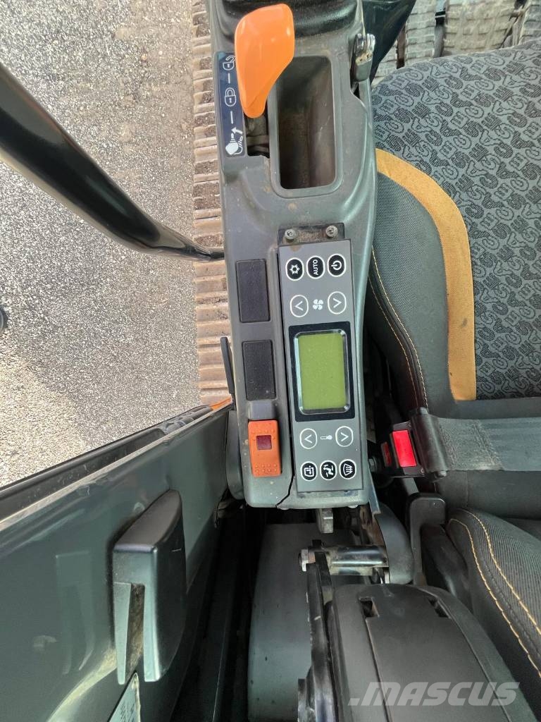 CASE CX 250 D Pelle sur chenilles