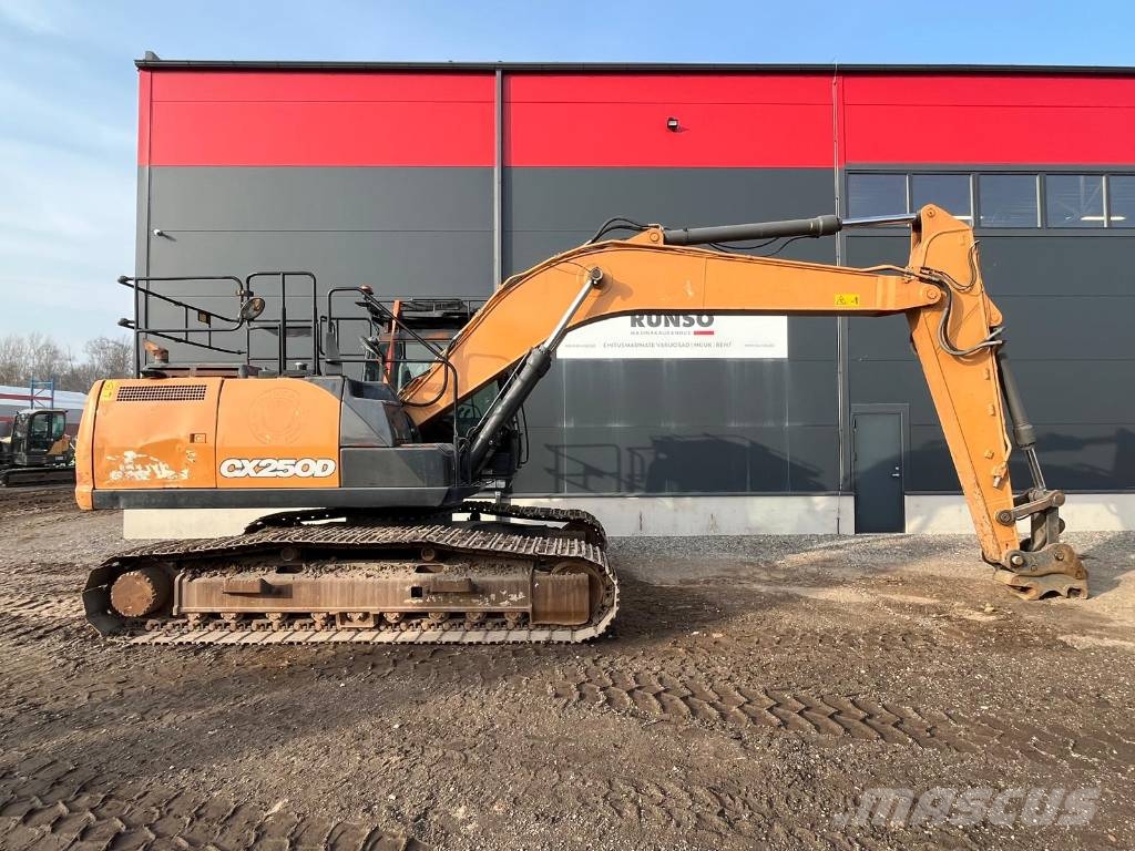 CASE CX 250 D Pelle sur chenilles