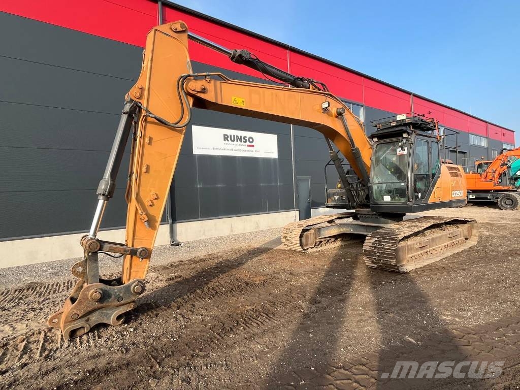 CASE CX 250 D Pelle sur chenilles