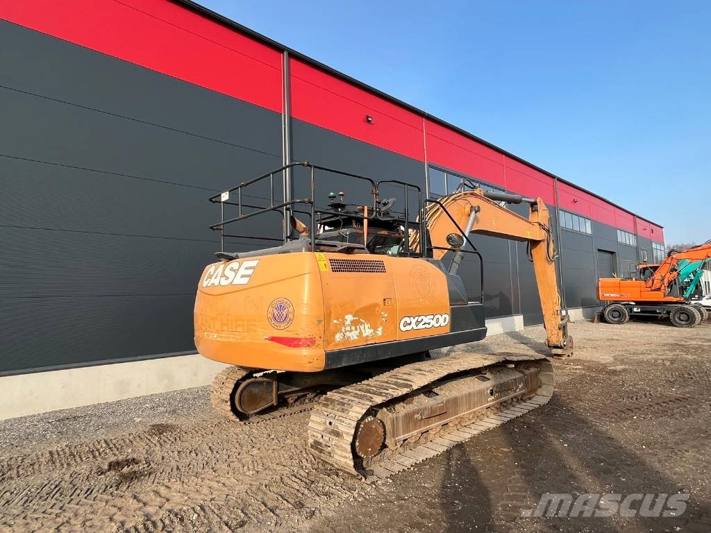 CASE CX 250 D Pelle sur chenilles