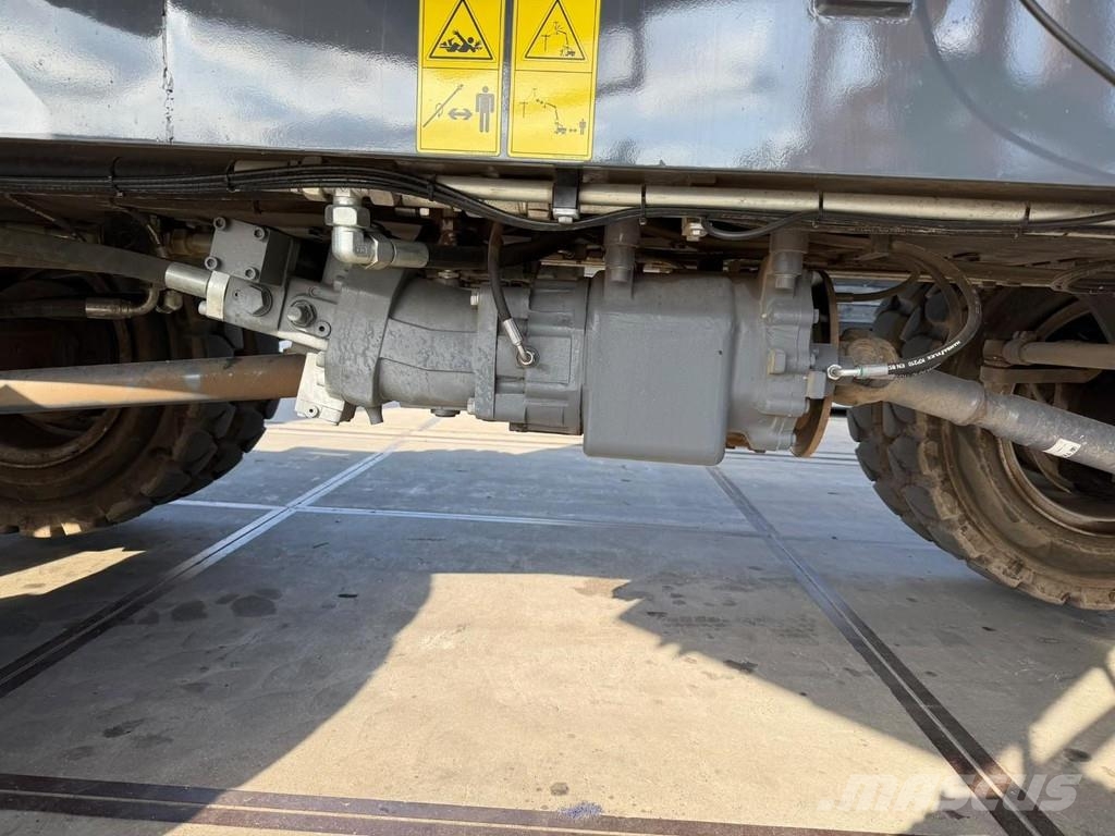 Fuchs MHL 360 S5 Waste / industry handlers