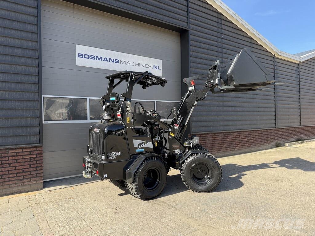 GiANT G1500L X-tra minishovel BLACK edition ! Met zeer v Rataslaadurid