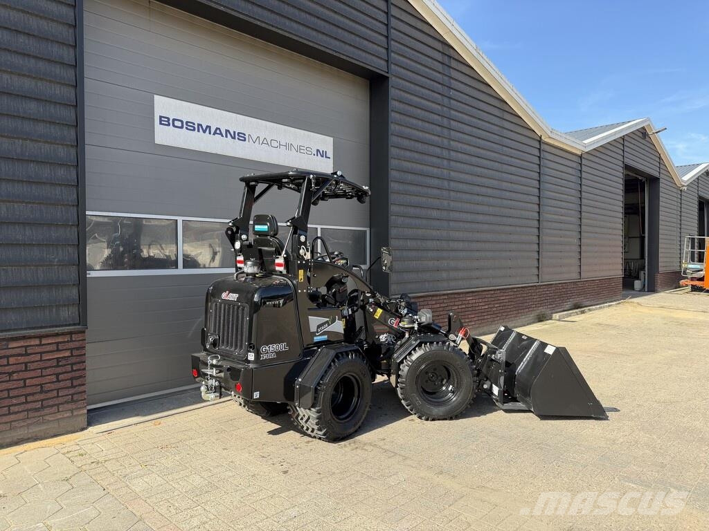 GiANT G1500L X-tra minishovel BLACK edition ! Met zeer v Rataslaadurid