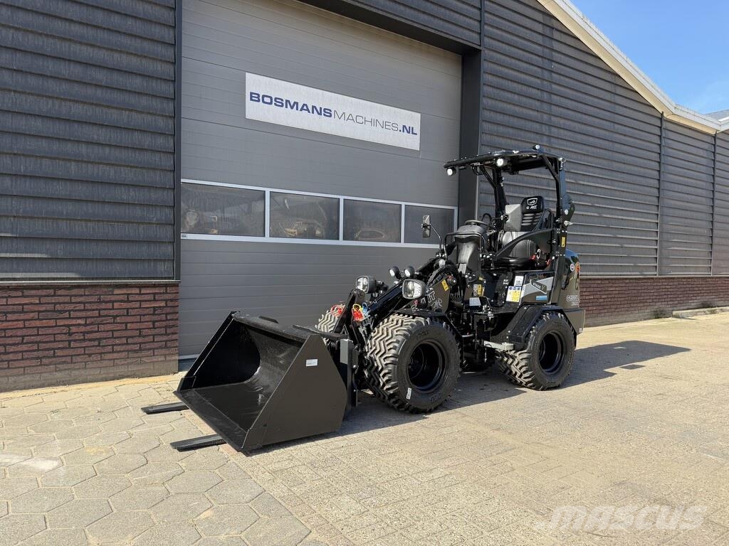 GiANT G1500L X-tra minishovel BLACK edition ! Met zeer v Rataslaadurid