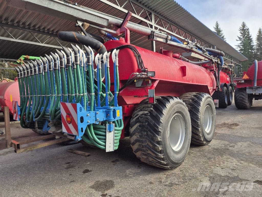 Livakka 14m3 Sivupk. Bomech Flex 8.8 Srutų cisternos