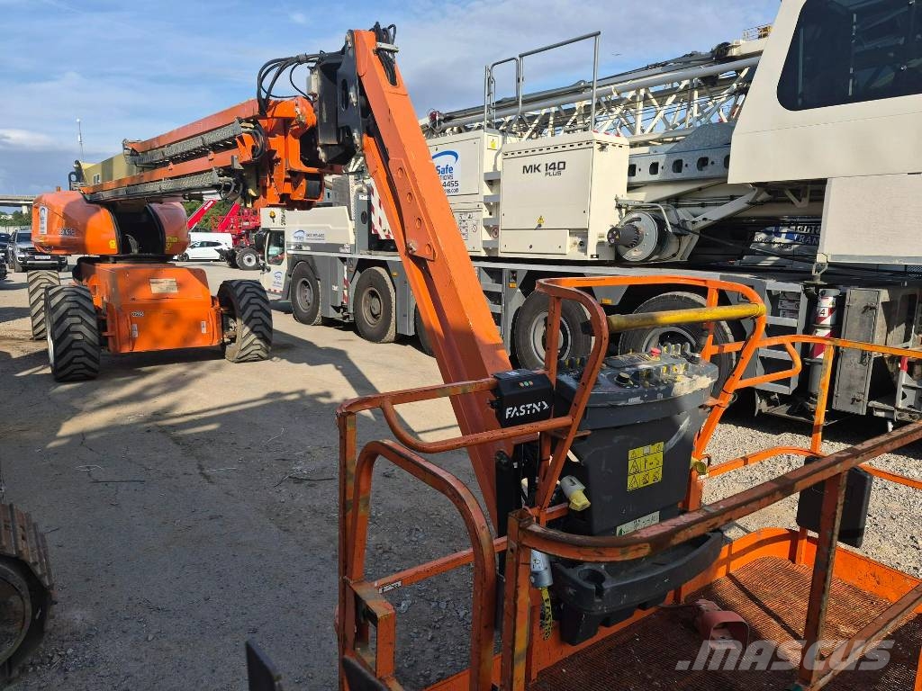 JLG 1200 SJP Telescopic boom lifts