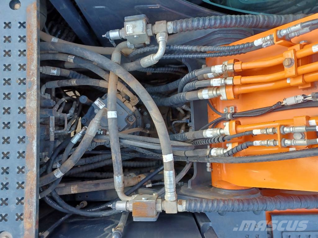Doosan DX 225 LC-5 Raupenbagger