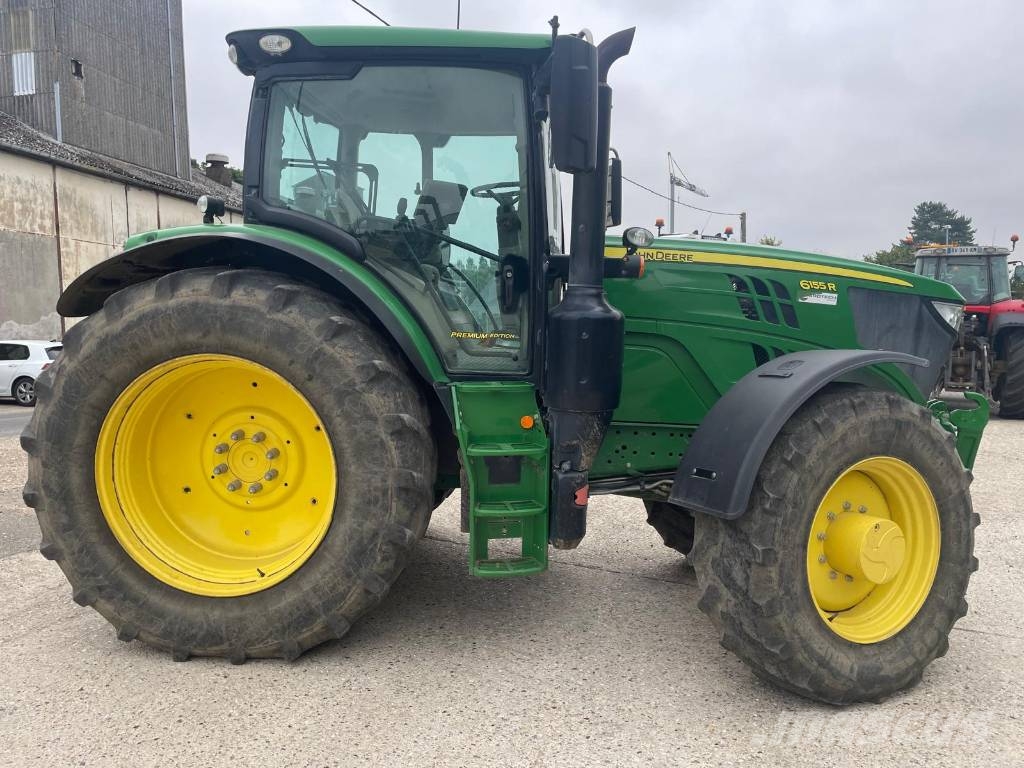 John Deere 6155 R Traktory