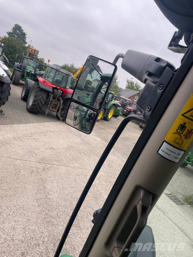 John Deere 6155 R Traktory
