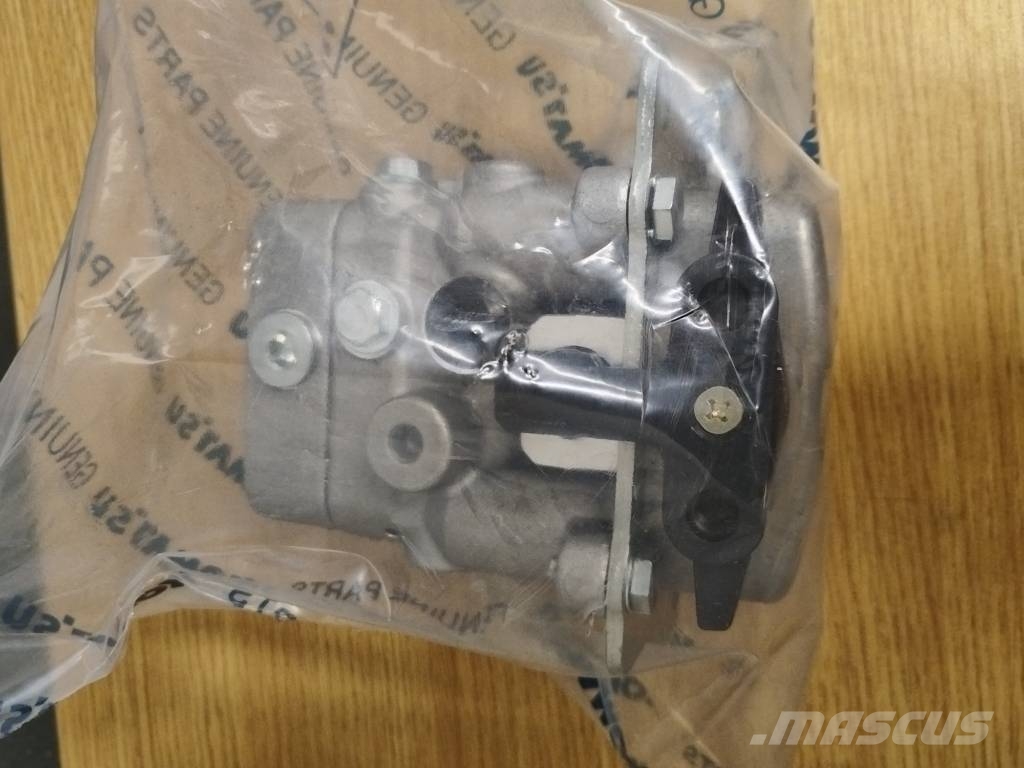 Komatsu 702-16-01861 valve for excavator Utovarne korpe