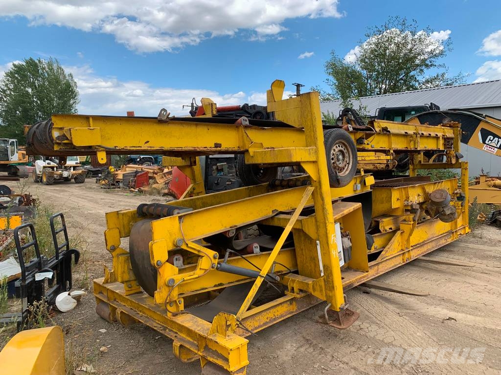 Rubble Master CS2500 معدة فرز -> معدة فرز المخلفات