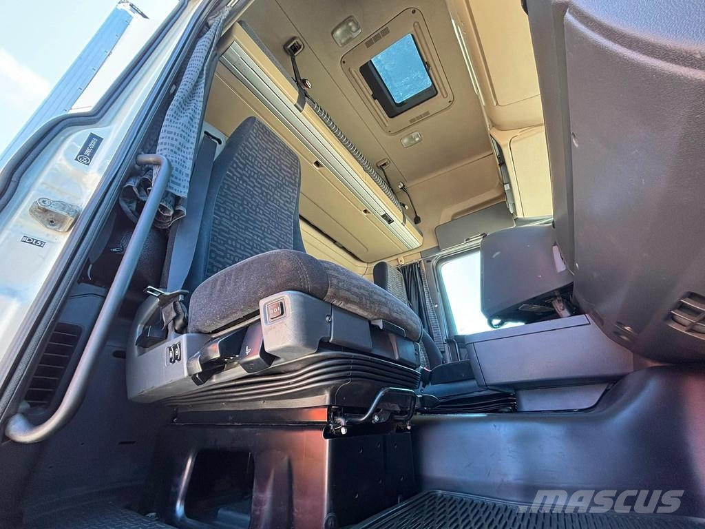 Scania R 420 6x2 RETARDER Camiones con caja de remolque