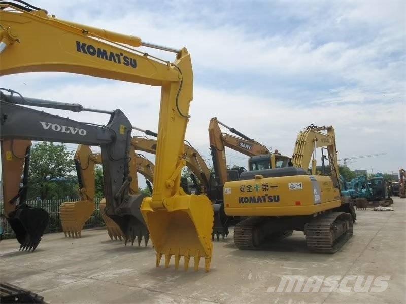 Komatsu PC 360 Paletli ekskavatörler