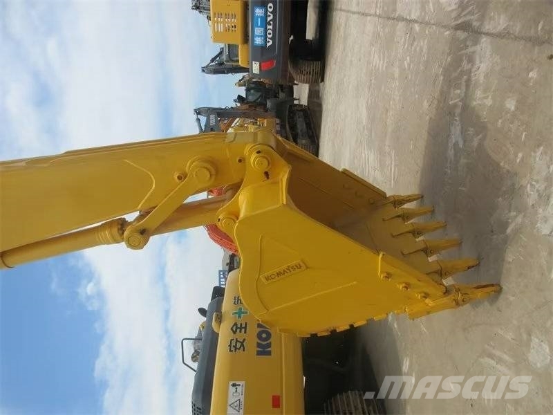 Komatsu PC 360 Paletli ekskavatörler