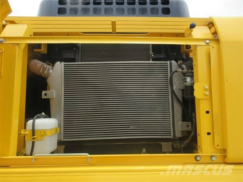 Komatsu PC 360 Paletli ekskavatörler