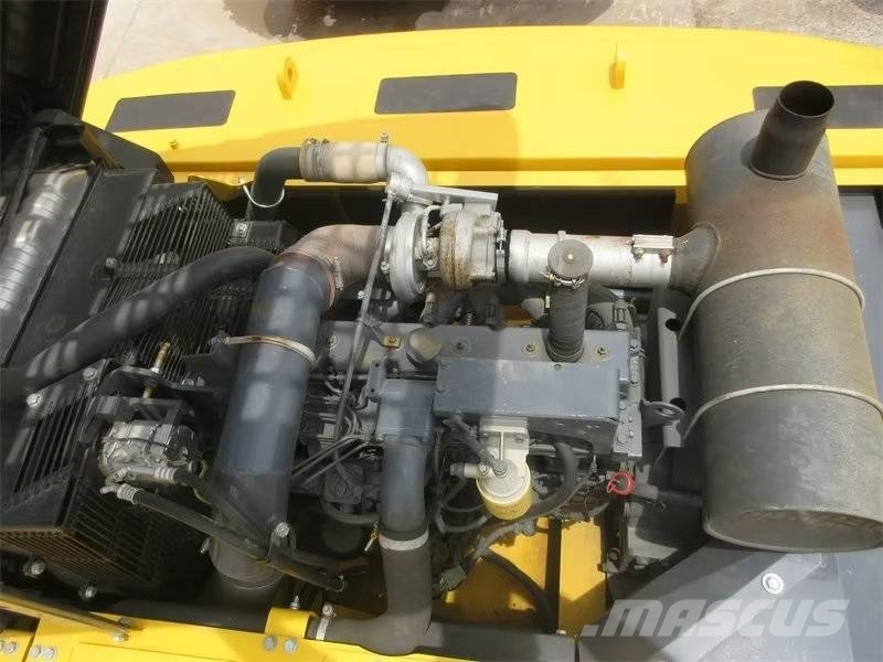 Komatsu PC 360 Paletli ekskavatörler