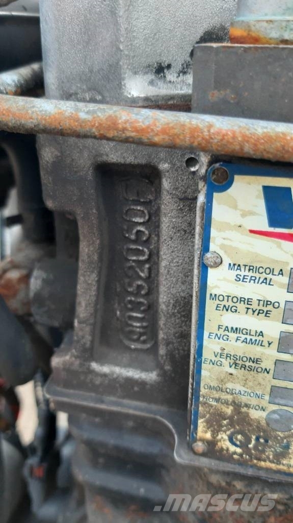 VM R754EU5 80 HP محركات