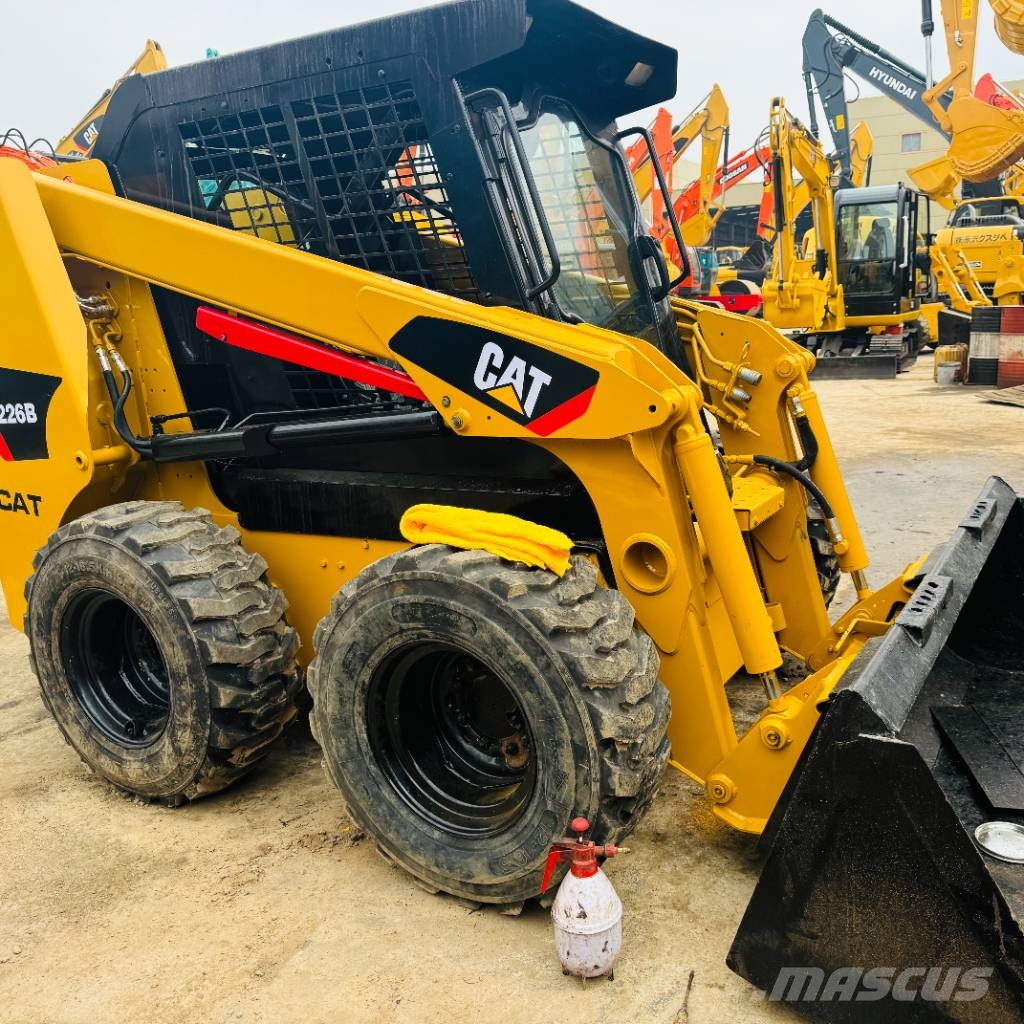 CAT 226 B Φορτωτάκια