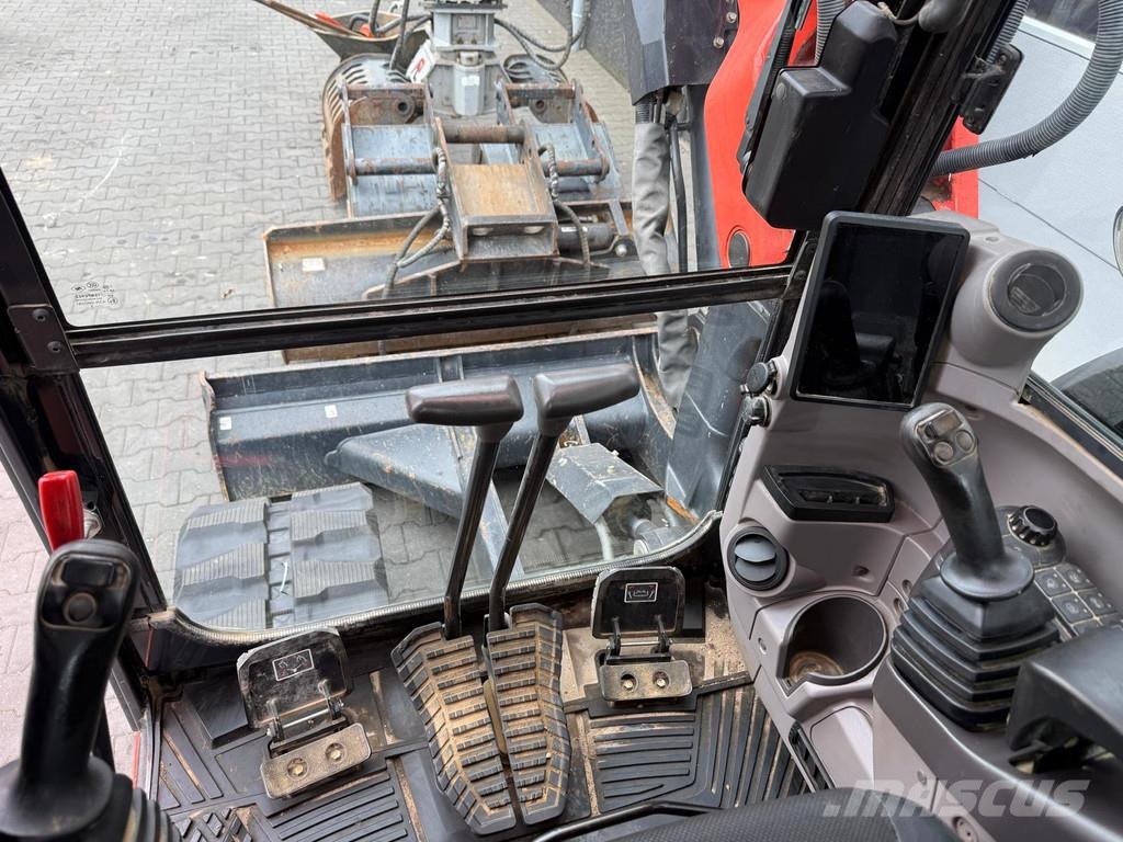 Kubota KX085-5 중형굴삭기 7톤-28톤
