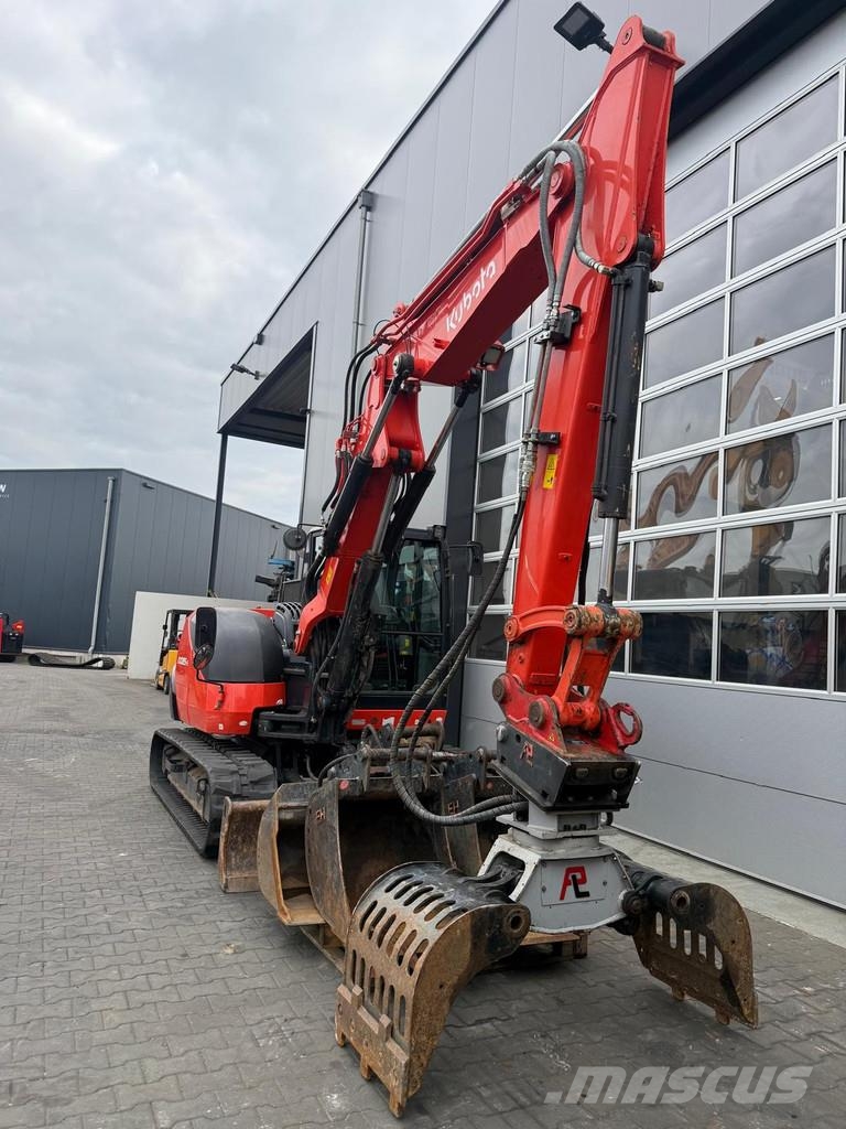 Kubota KX085-5 중형굴삭기 7톤-28톤