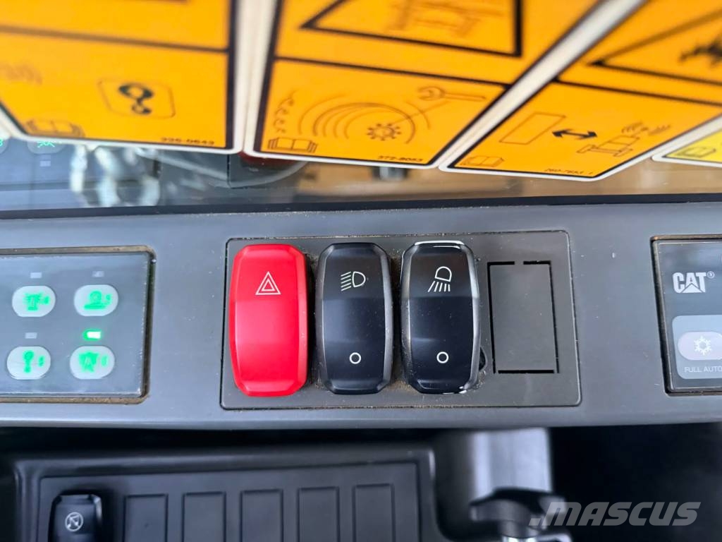CAT M315F Lastik tekerli ekskavatörler