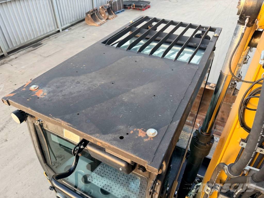 CAT M315F Lastik tekerli ekskavatörler