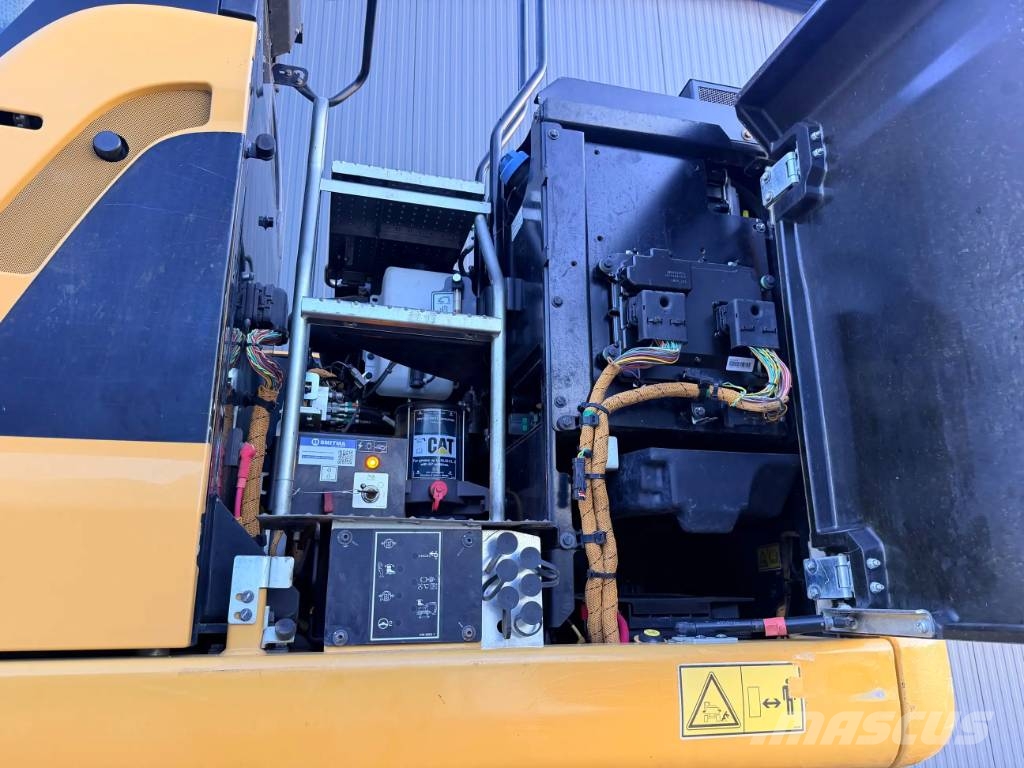 CAT M315F Lastik tekerli ekskavatörler
