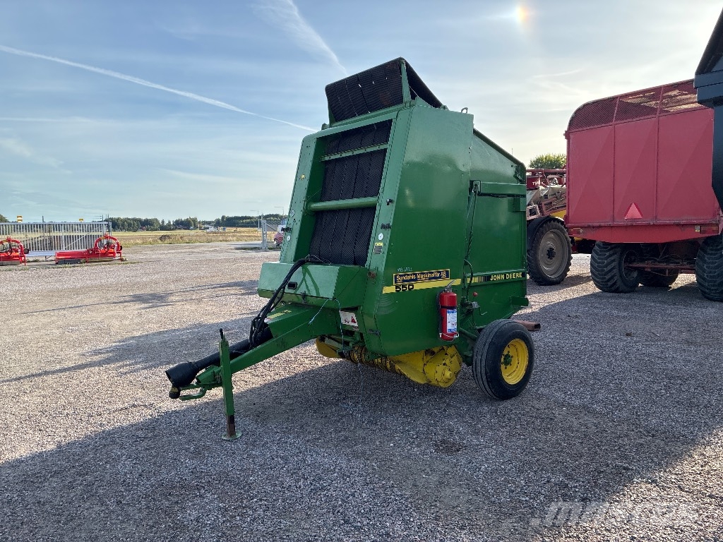 John Deere 550 Ronde-balenpersen