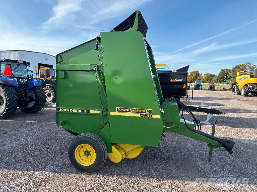 John Deere 550 Ronde-balenpersen