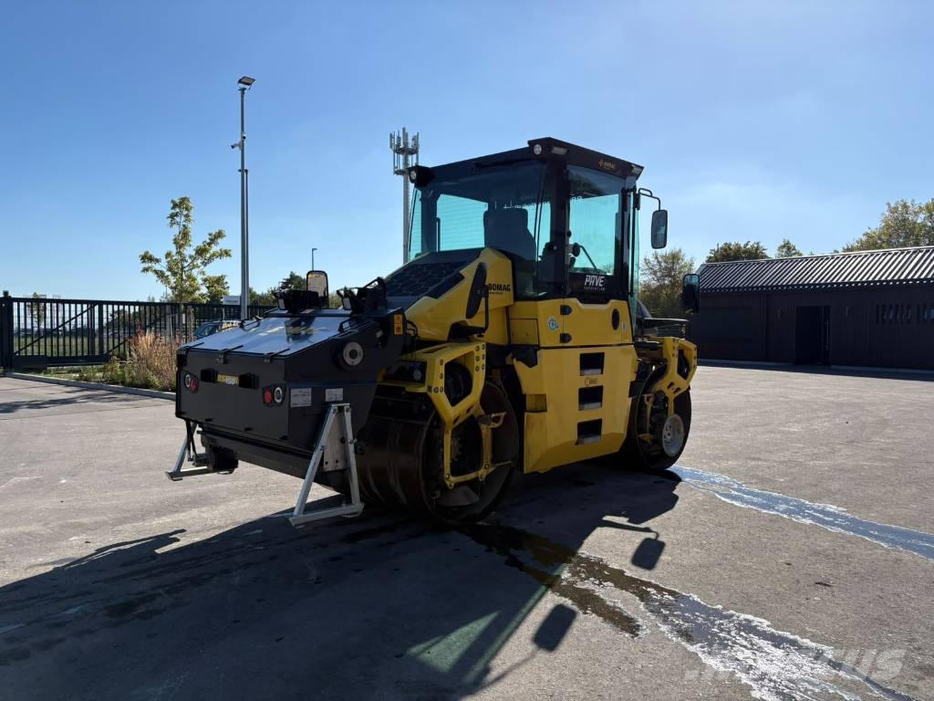 Bomag BW 154 AP-AM Ikerdobos hengerek