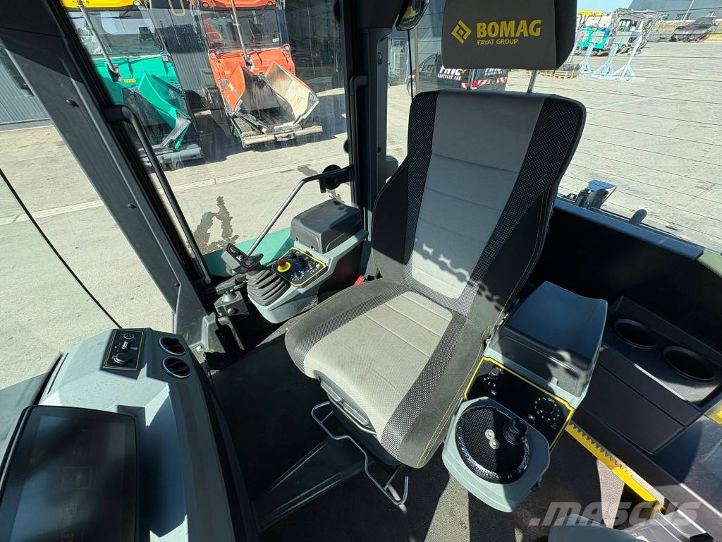 Bomag BW 154 AP-AM Ikerdobos hengerek