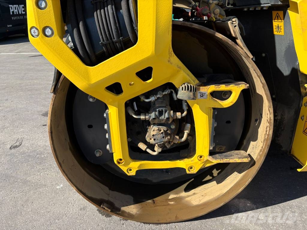 Bomag BW 154 AP-AM Ikerdobos hengerek