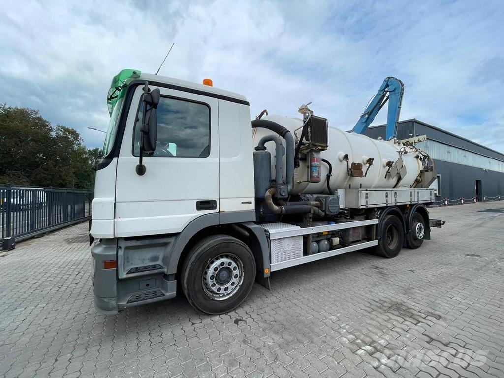 Mercedes-Benz Actros 2541 Ηλεκτρικές σκούπες