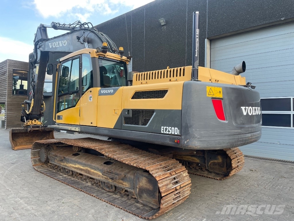 Volvo EC250DL Crawler excavators