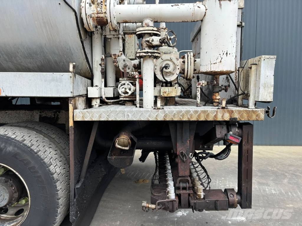 Renault Rincheval - 9.000 Liter Spruzzatrici di bitume