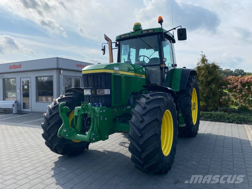 John Deere 7710 PS Трактори