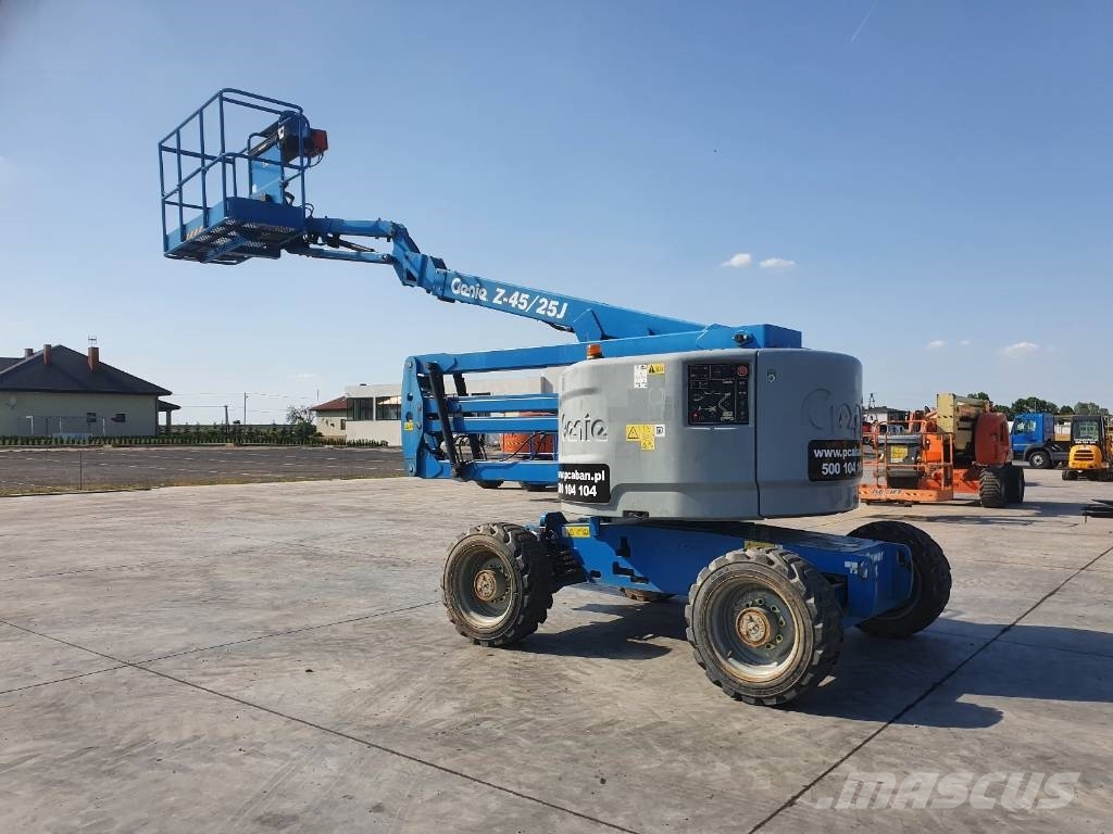 Genie Z 45/25 J IC - R255 Zglobne podizne platforme