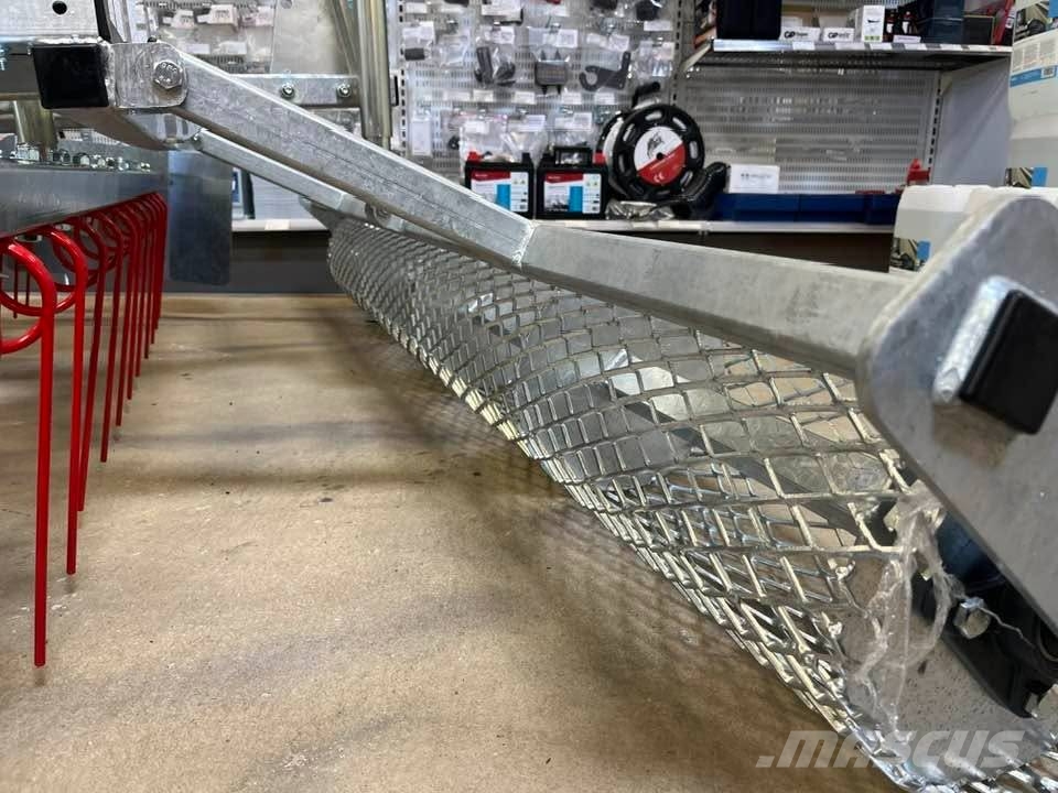 Pro-Terra Ridhusharv med rulle Made in Sweden ATV-de ja mootorsaanide tarvikud